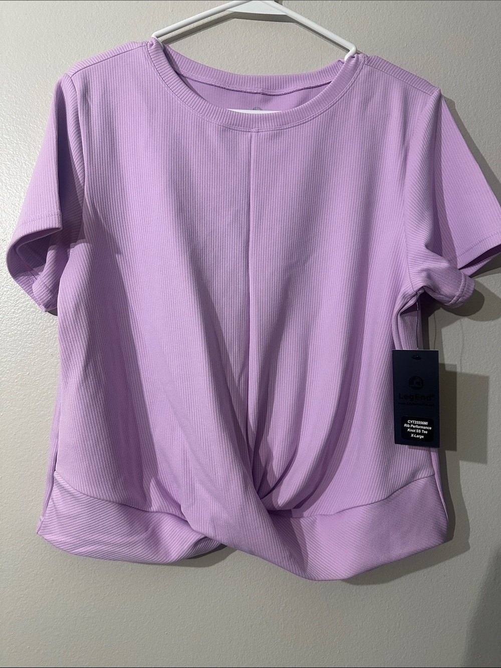 NWT Legend Twist-Front Short Sleeve athletic Tee in Lilac Sz XL
